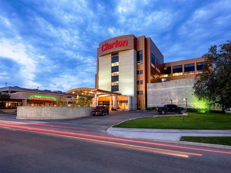 Clarion Hotel & Suites Winnipeg Luaran gambar