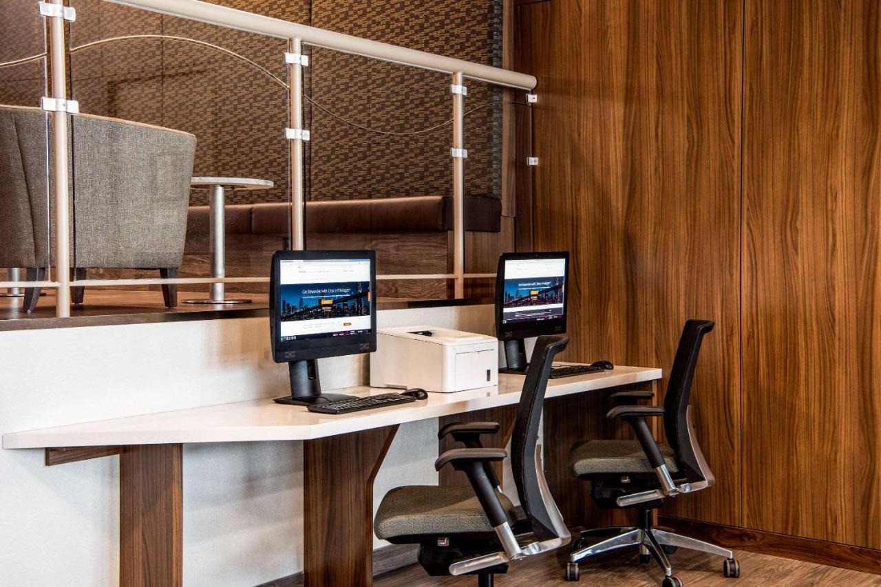 Clarion Hotel & Suites Winnipeg Luaran gambar