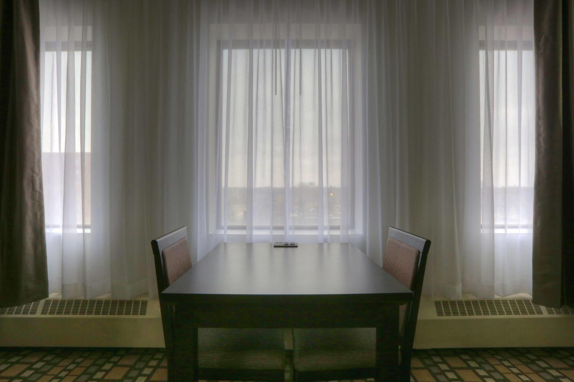 Clarion Hotel & Suites Winnipeg Luaran gambar