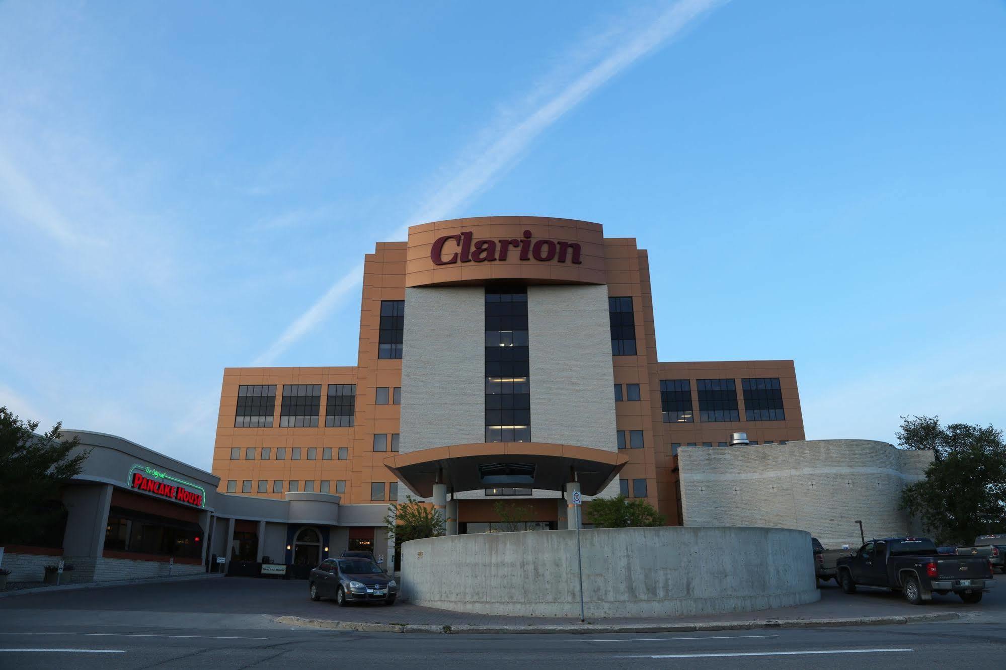 Clarion Hotel & Suites Winnipeg Luaran gambar